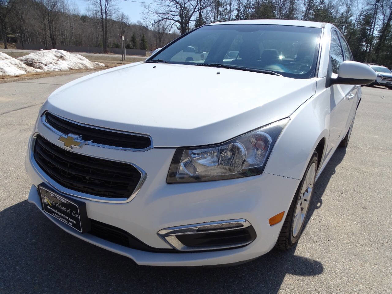 Used 2016 Chevrolet Cruze Limited LT FWD image 4