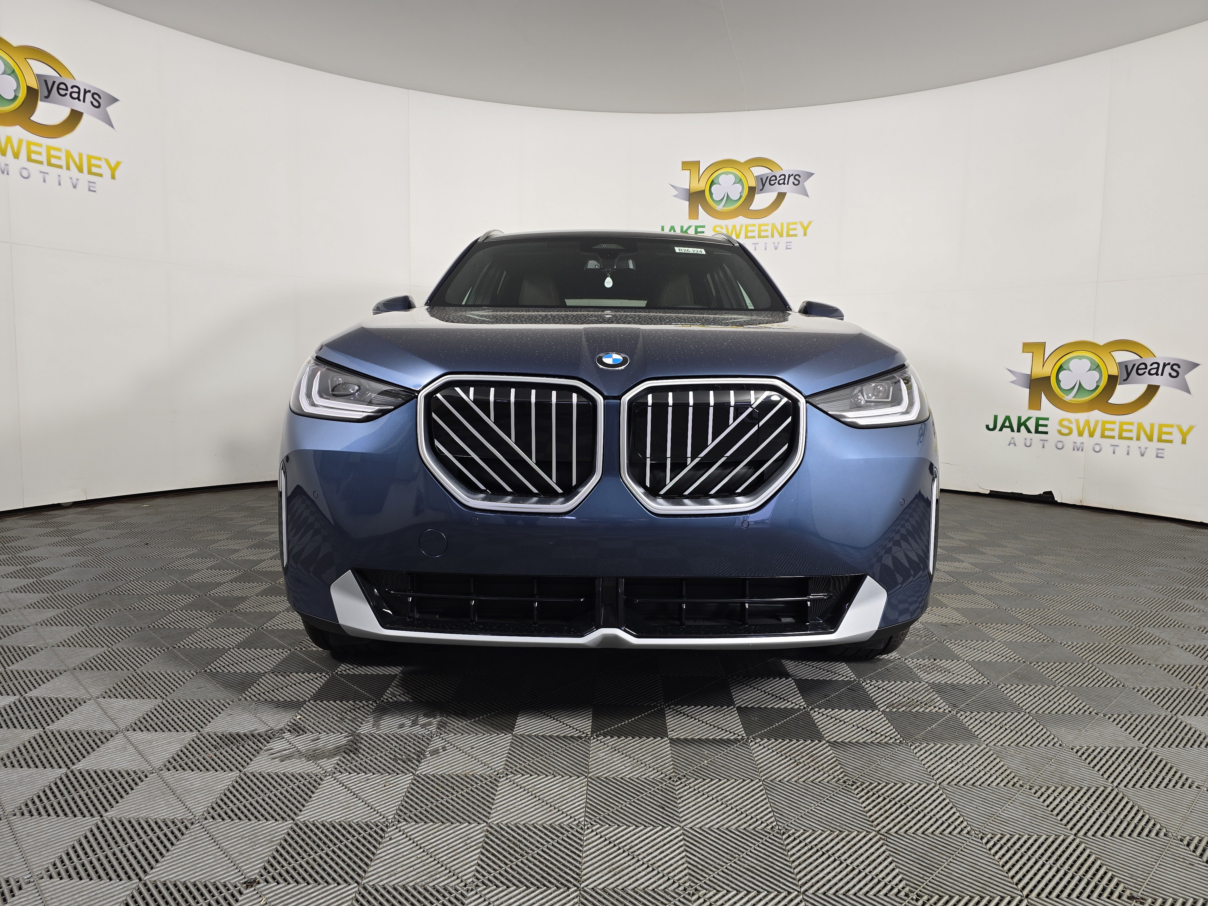 Used 2026 BMW X3 xDrive30i w/ Convenience Package AWD/4WD image 2
