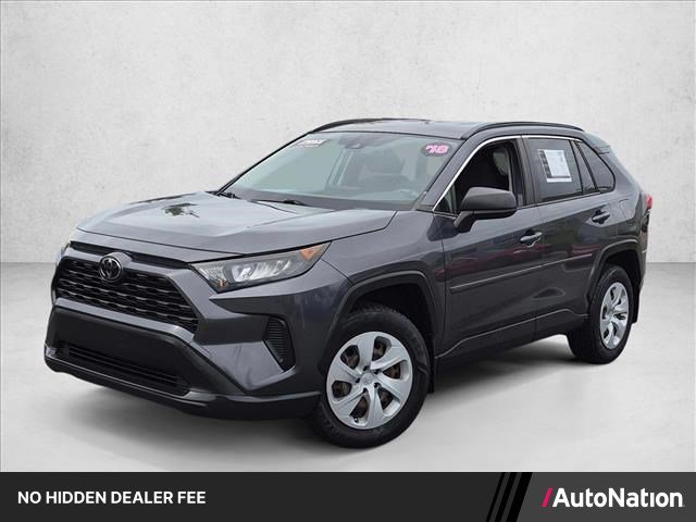 Used 2019 Toyota RAV4 LE FWD image 1