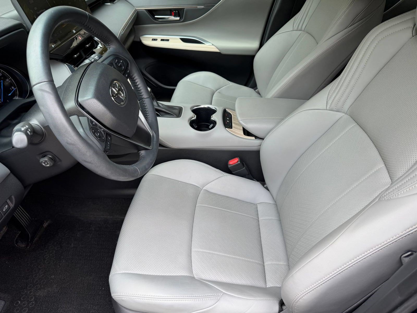 Used 2021 Toyota Venza Limited w/ Advanced Technology Package AWD/4WD image 5