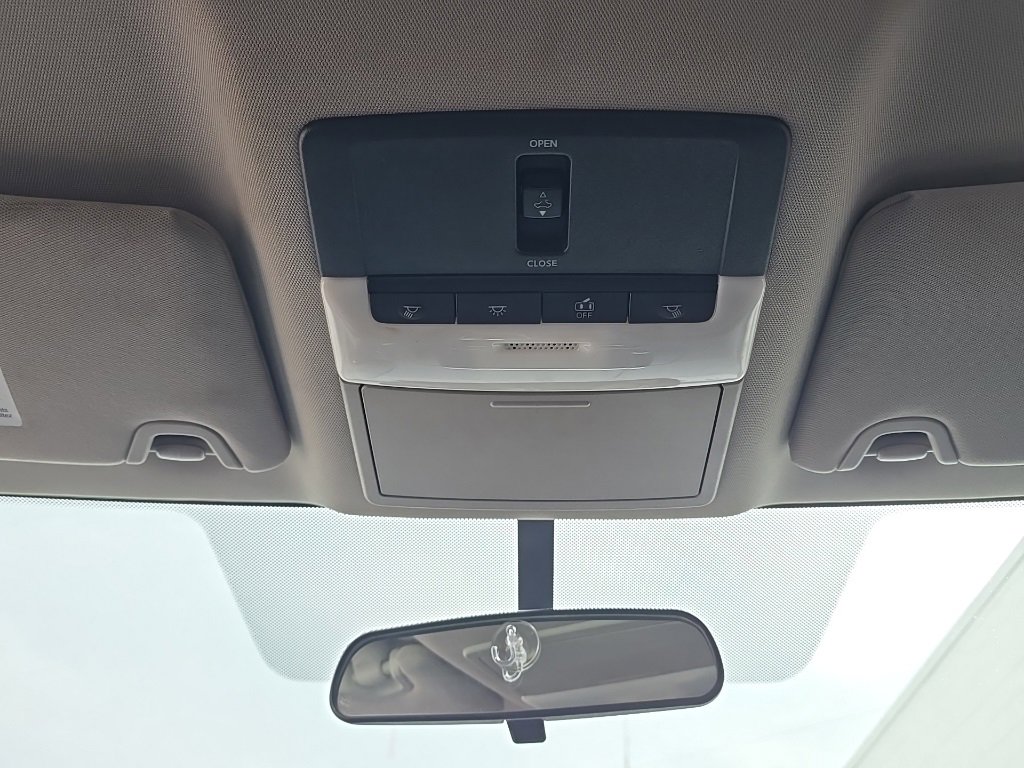 Used 2019 Nissan Altima 2.5 SR w/ SR Premium Package image 25