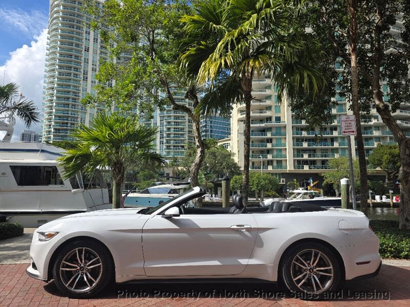 Used 2015 Ford Mustang Premium image 3
