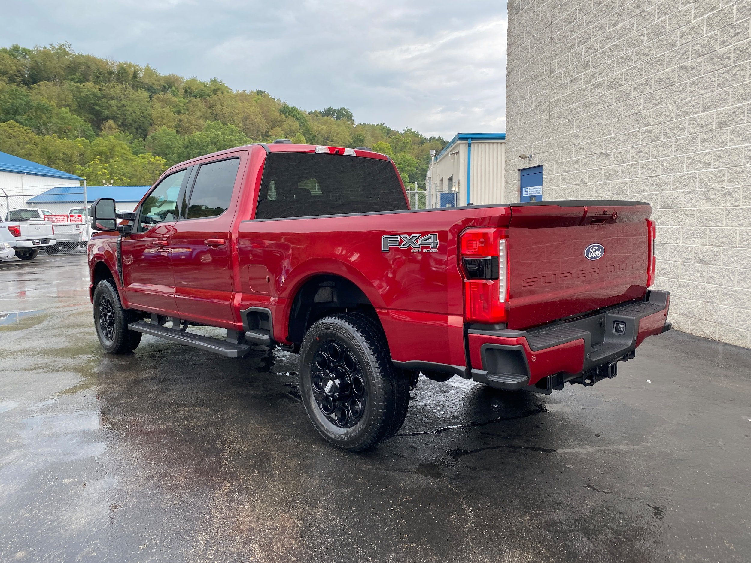 New 2027 Ford F250 Lariat w/ Black Appearance Package AWD/4WD image 7