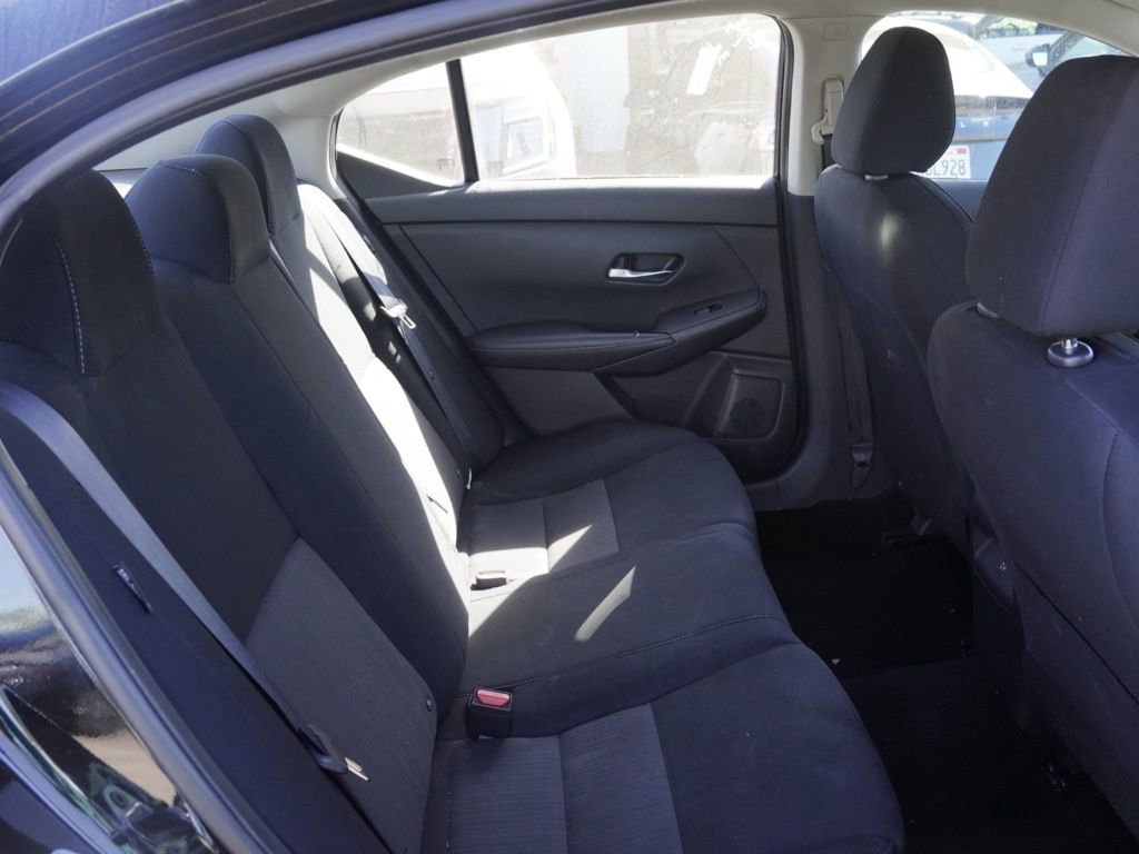 Certified 2023 Nissan Sentra SV image 18