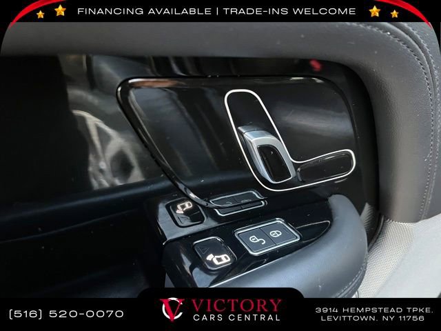 Used 2019 Land Rover Range Rover HSE image 12