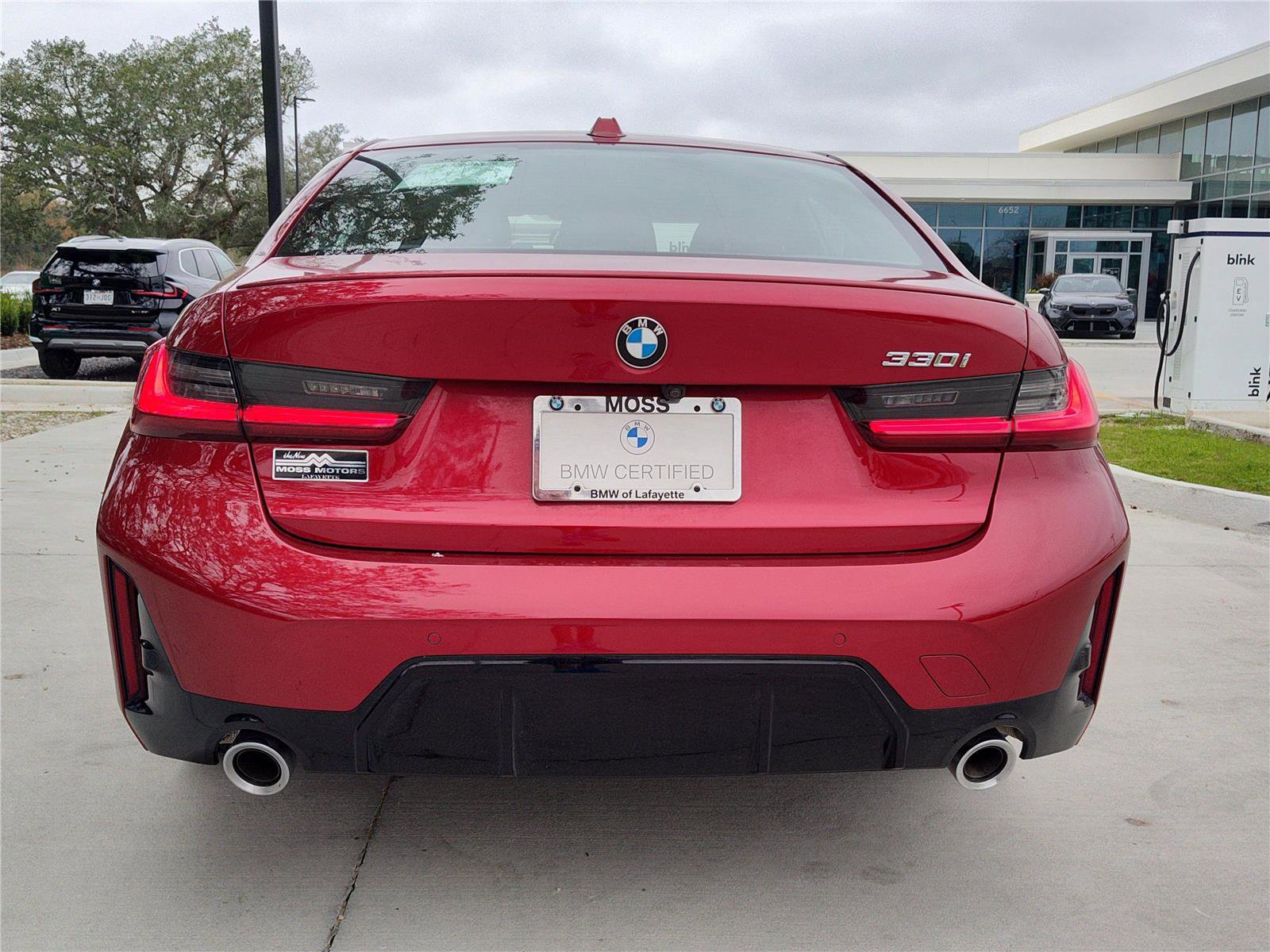 Certified 2025 BMW 330i Sedan image 5