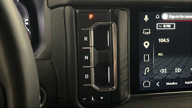 Used 2024 GMC Yukon XL Denali w/ Denali Reserve Package image 19