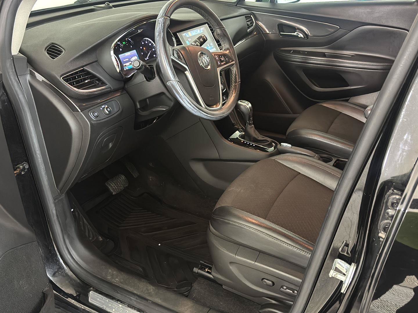 Used 2019 Buick Encore Preferred AWD/4WD image 11