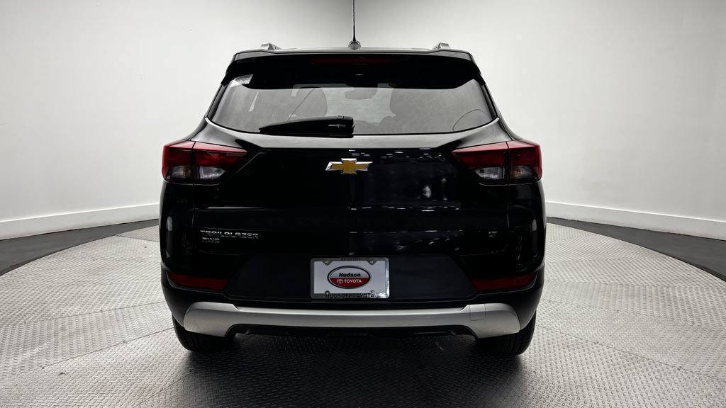 Used 2023 Chevrolet TrailBlazer LT AWD/4WD image 31