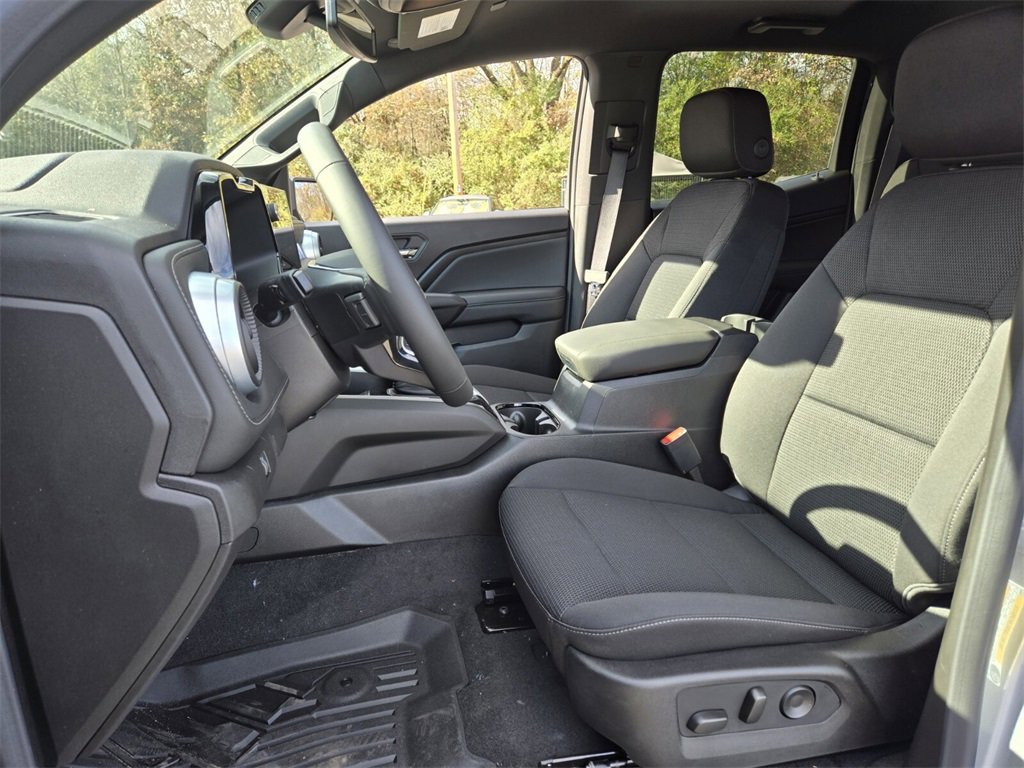 New 2026 Chevrolet Colorado LT image 11