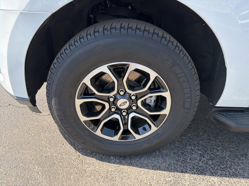 Used 2024 Ford Expedition XLT image 9