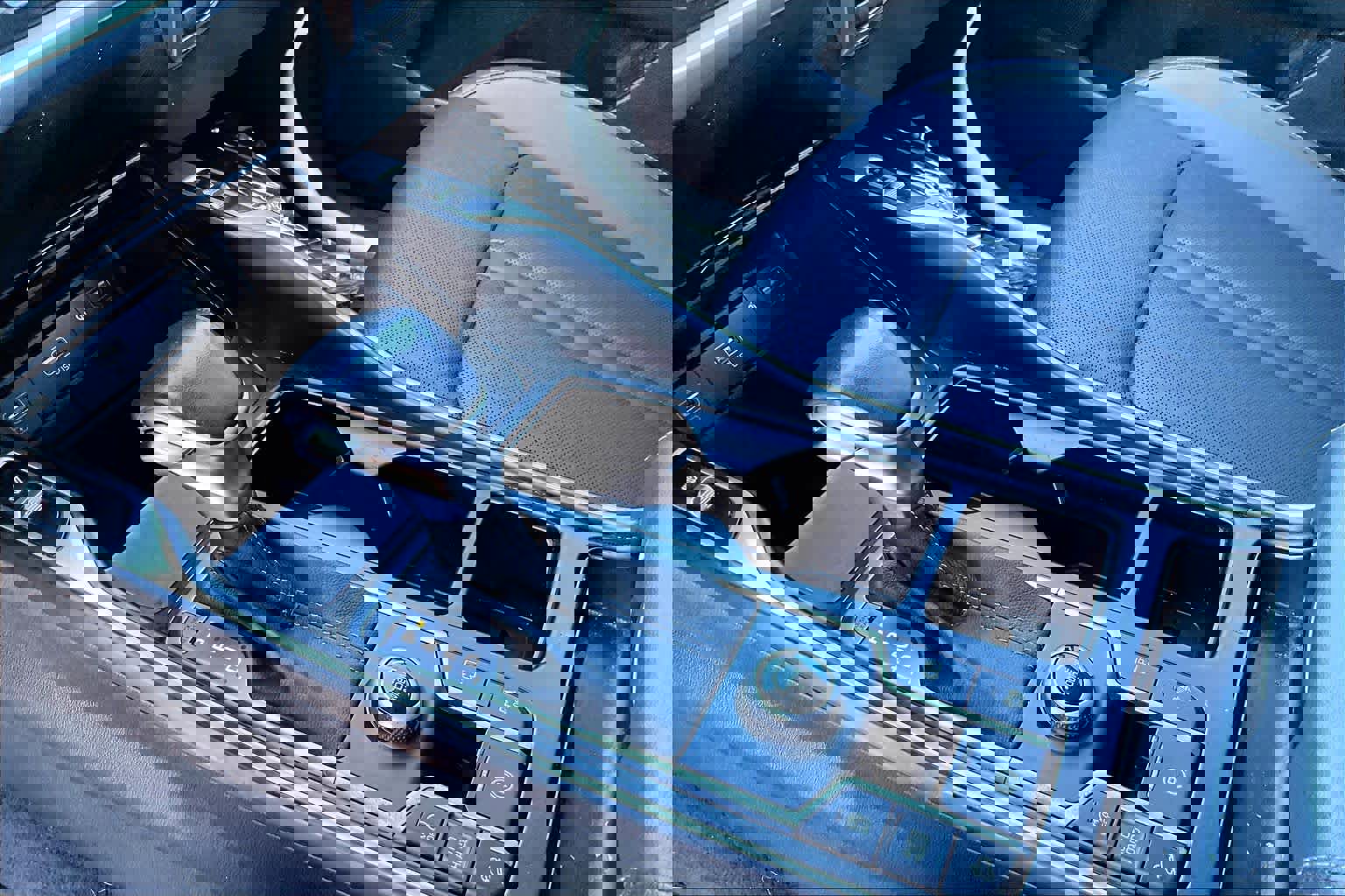 Used 2023 Kia Sorento EX w/ Panoramic Sunroof Package image 17