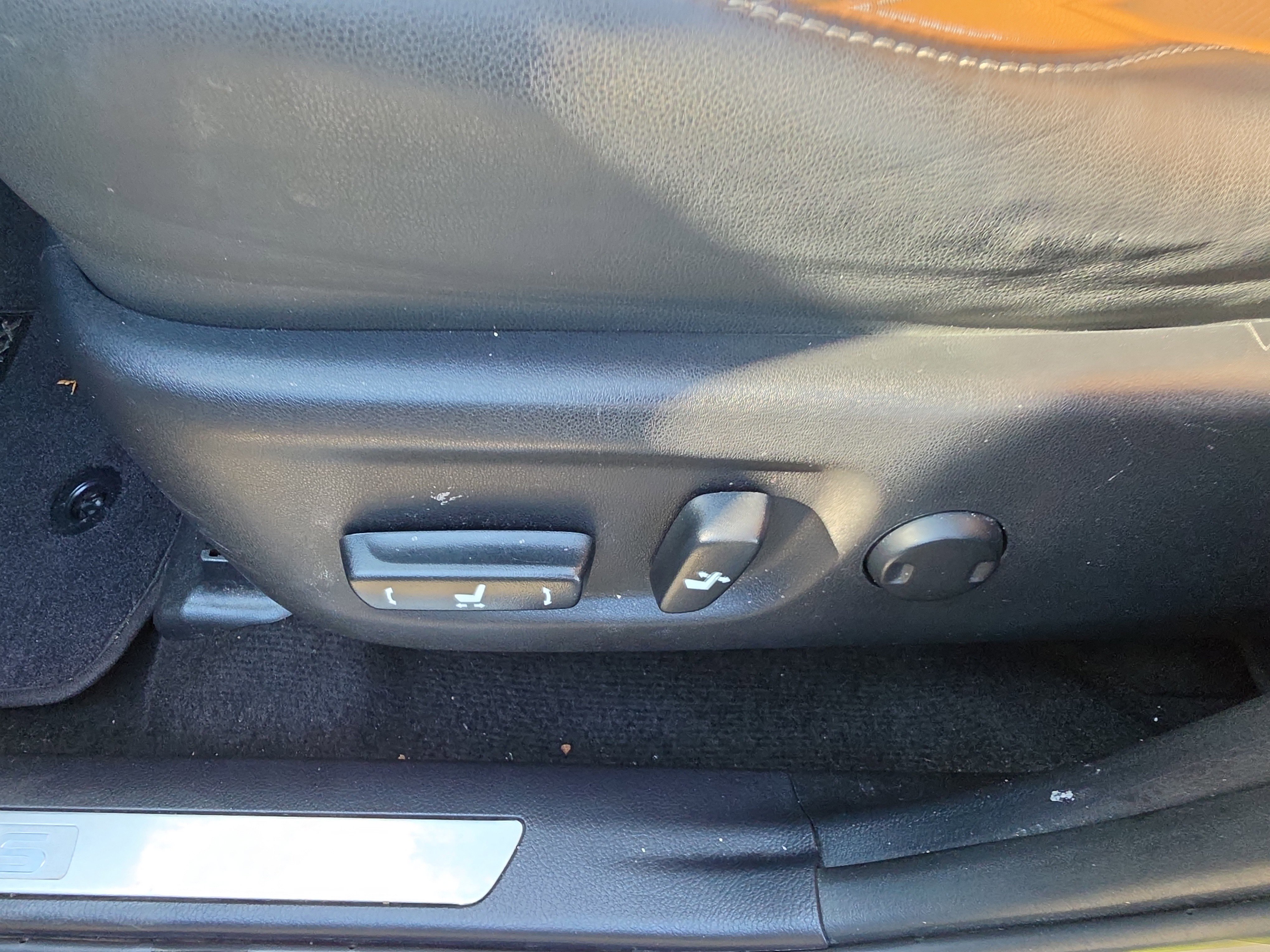 Used 2018 Lexus NX 300 AWD w/ Comfort Package image 16