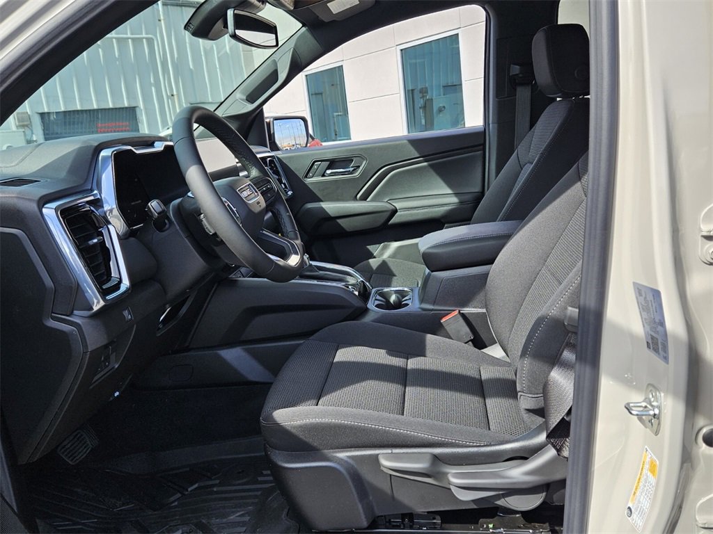 New 2026 GMC Canyon Elevation w/ Convenience Package image 3
