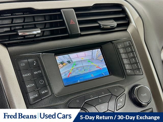 Used 2018 Ford Fusion S FWD image 19