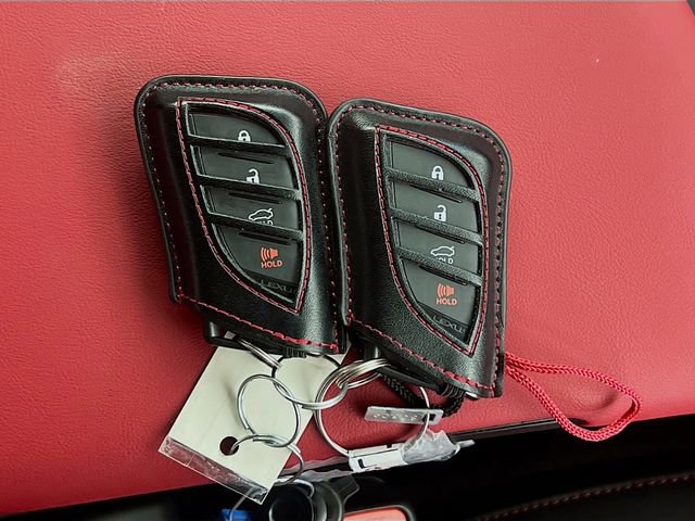 Used 2025 Lexus ES 300h F Sport w/ Accessory Package (Z2) FWD image 33