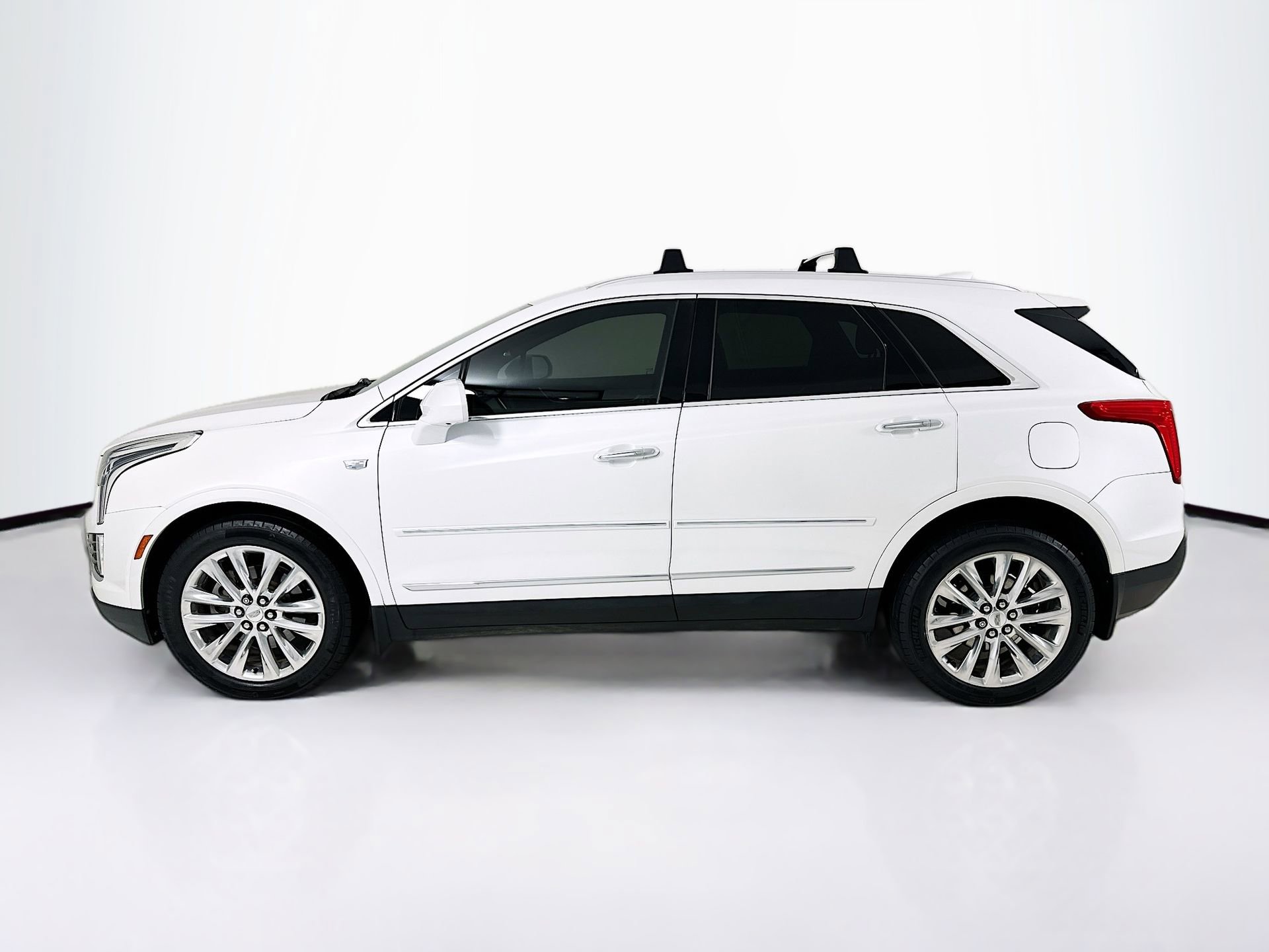 Used 2017 Cadillac XT5 Platinum image 5