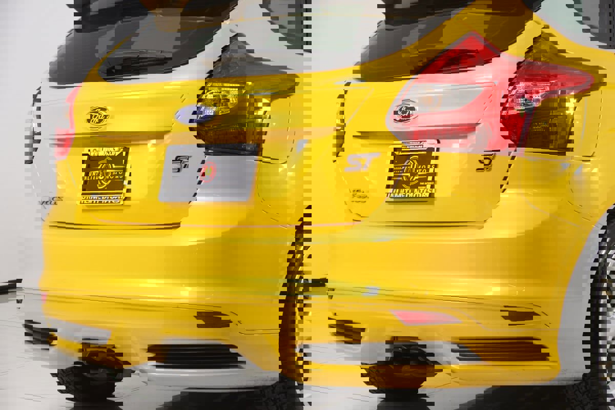 Used 2013 Ford Focus ST image 45