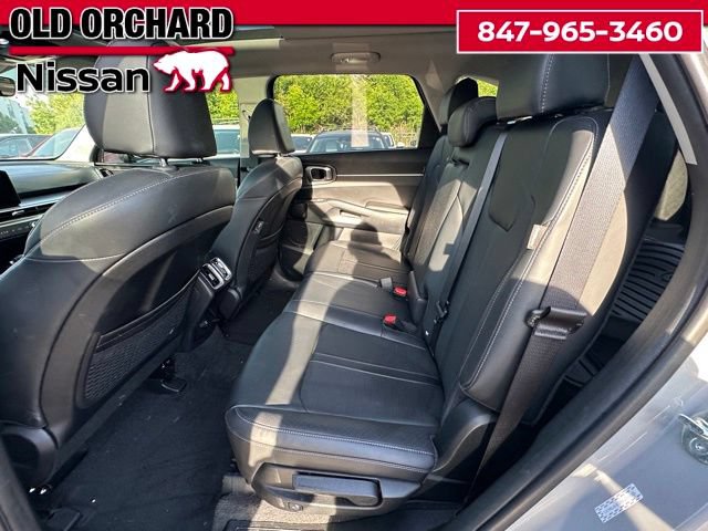 Used 2024 Kia Sorento S w/ Panoramic Sunroof Package AWD/4WD image 12