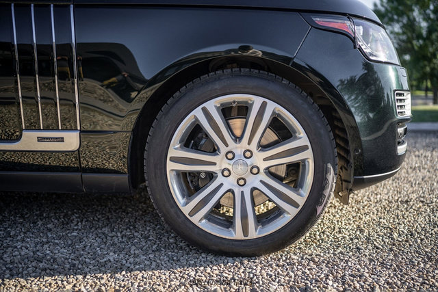 Used 2016 Land Rover Range Rover LWB SV Autobiography AWD/4WD image 11