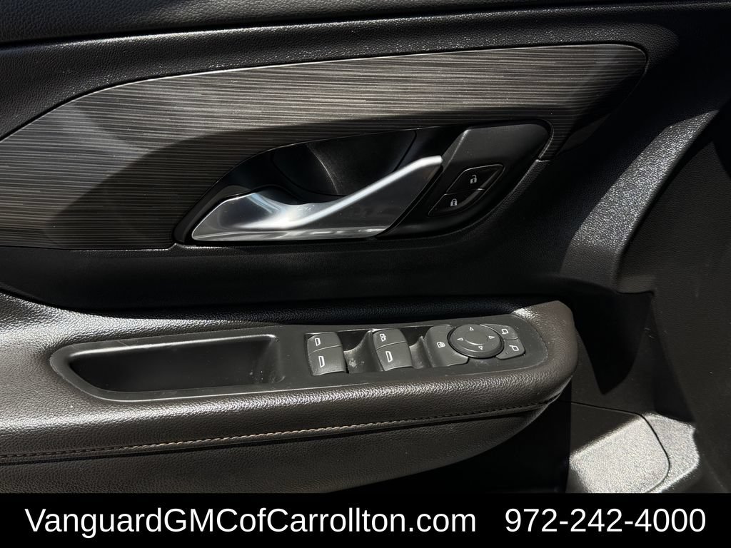 Used 2020 GMC Terrain SLT FWD image 25