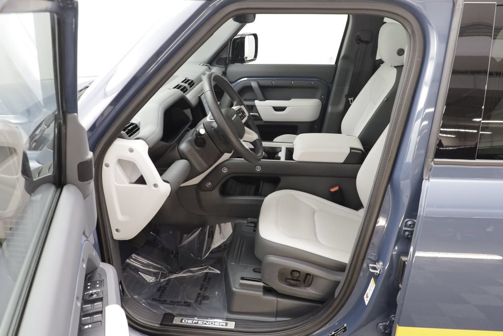 Certified 2025 Land Rover Defender 110 S AWD/4WD image 6