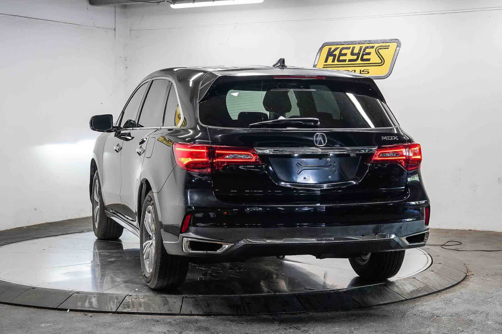 Used 2019 Acura MDX FWD image 2