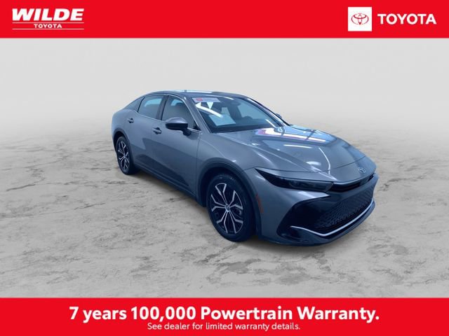 Certified 2025 Toyota Crown XLE AWD/4WD image 3