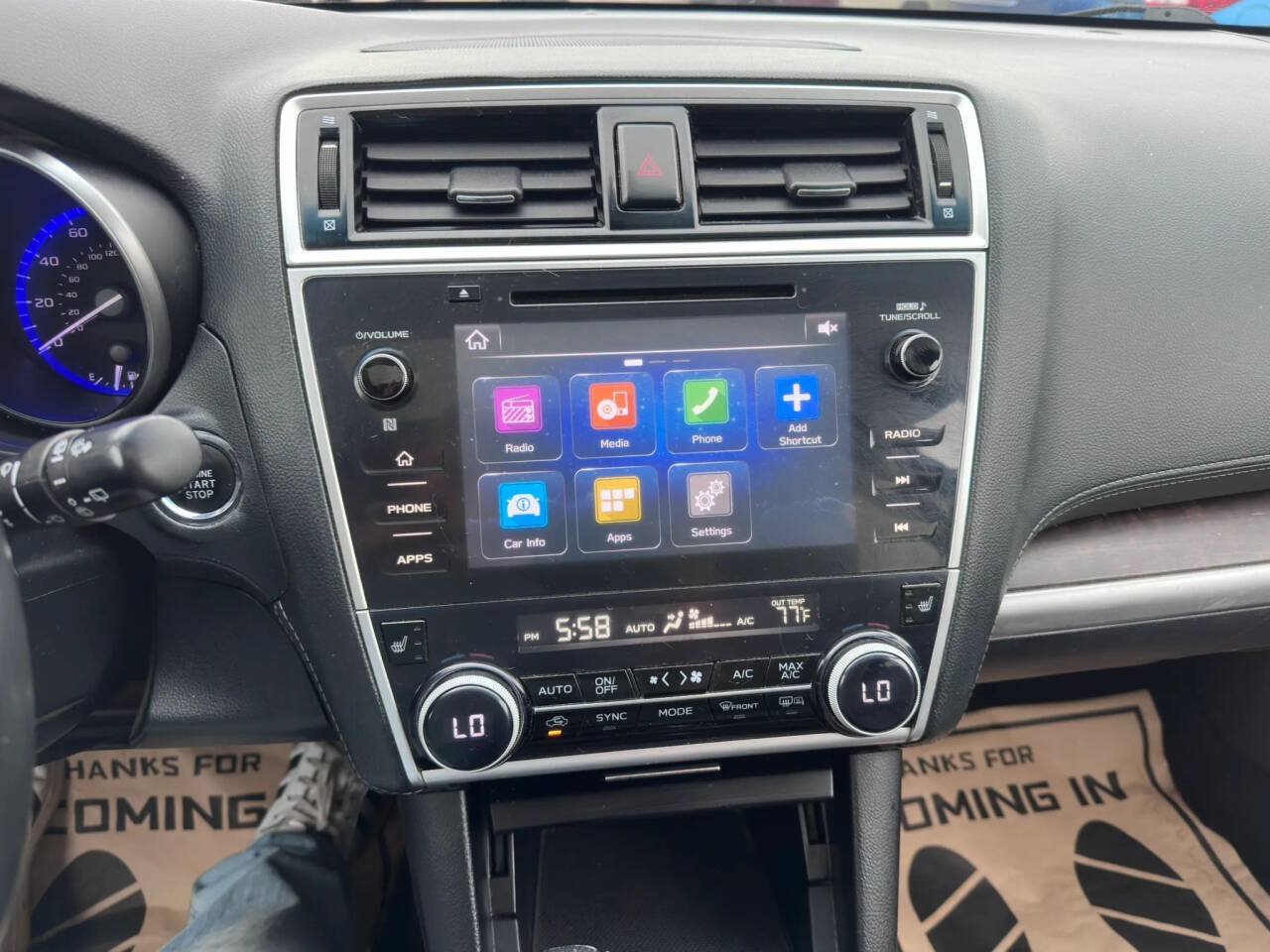 Used 2018 Subaru Outback 2.5i Limited AWD/4WD image 18