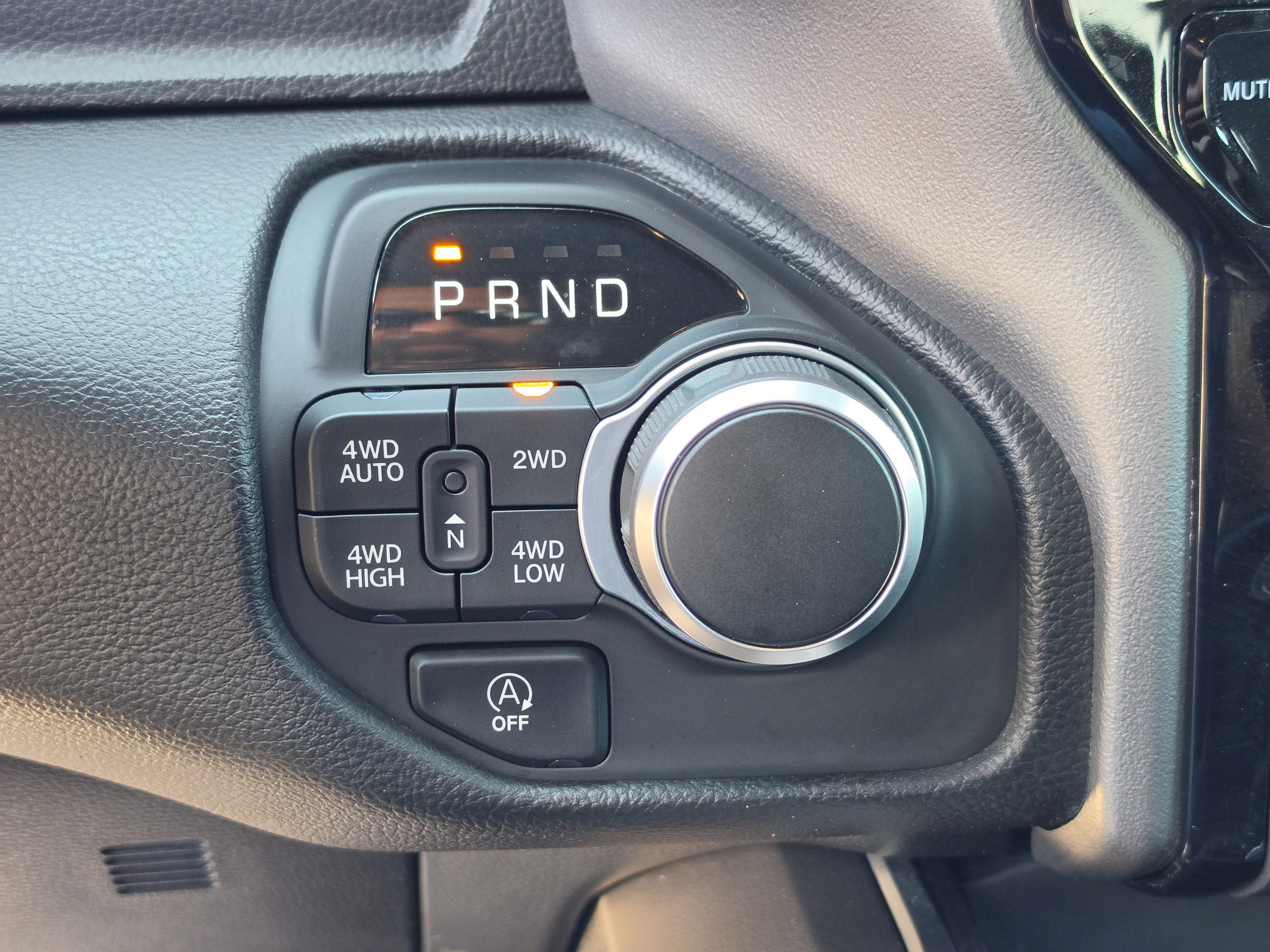 Used 2025 RAM 1500 Big Horn AWD/4WD image 27