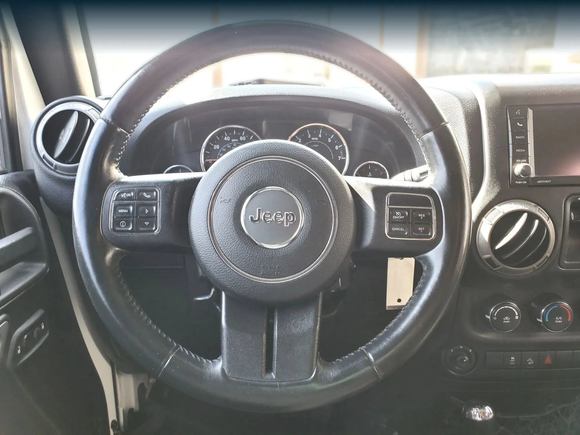 Used 2015 Jeep Wrangler Sport AWD/4WD image 30