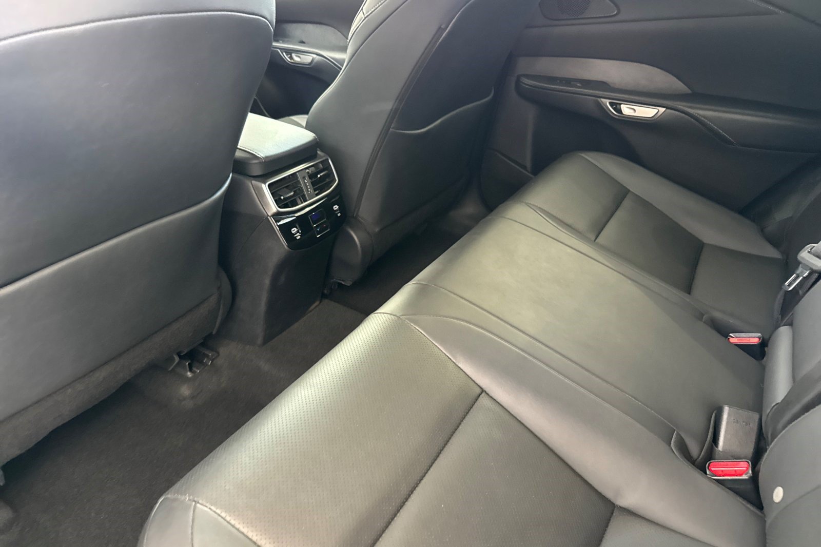 Certified 2024 Lexus RX 350 FWD w/ Technology Package image 15