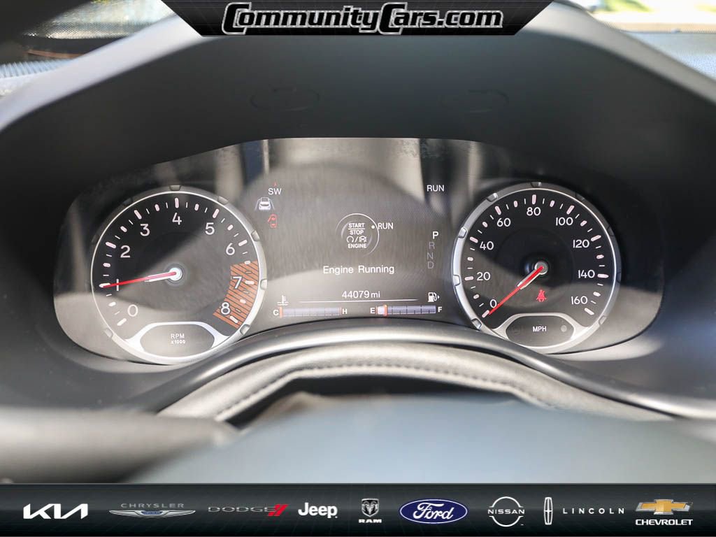 Used 2023 Jeep Renegade Latitude image 14