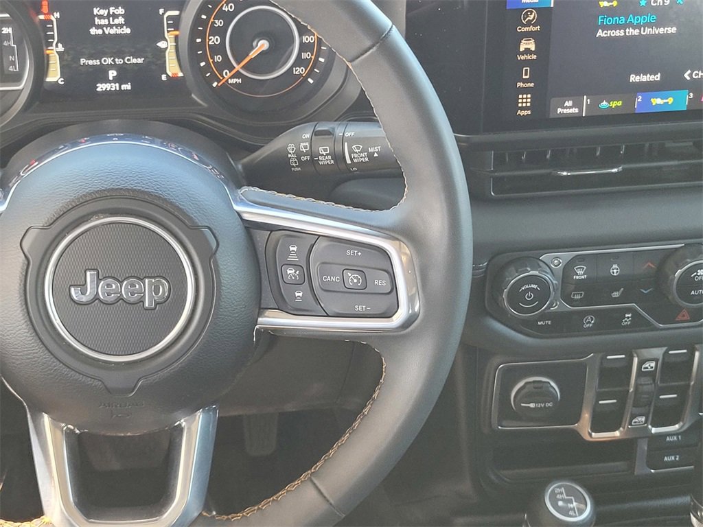 Used 2024 Jeep Wrangler Sahara image 13