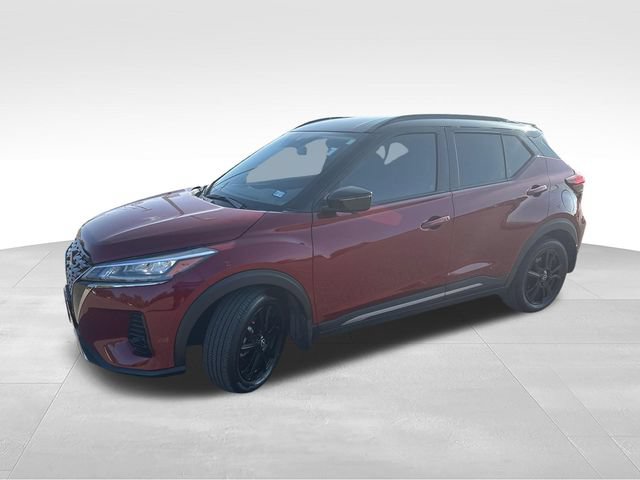 Certified 2024 Nissan Kicks SR w/ SR Premium Package FWD image 4