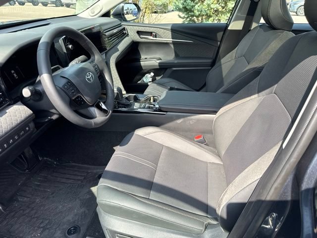 Used 2026 Toyota Camry XLE w/ Premium Plus Package AWD/4WD image 9