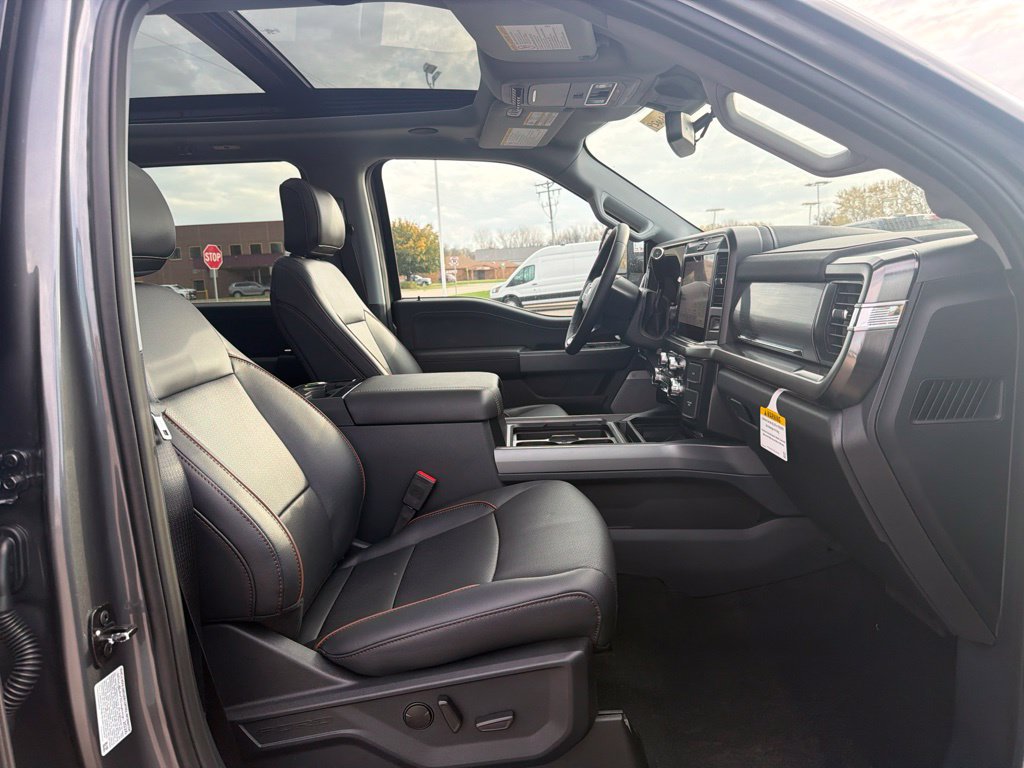 New 2027 Ford F450 Lariat w/ Lariat Ultimate Package AWD/4WD image 11