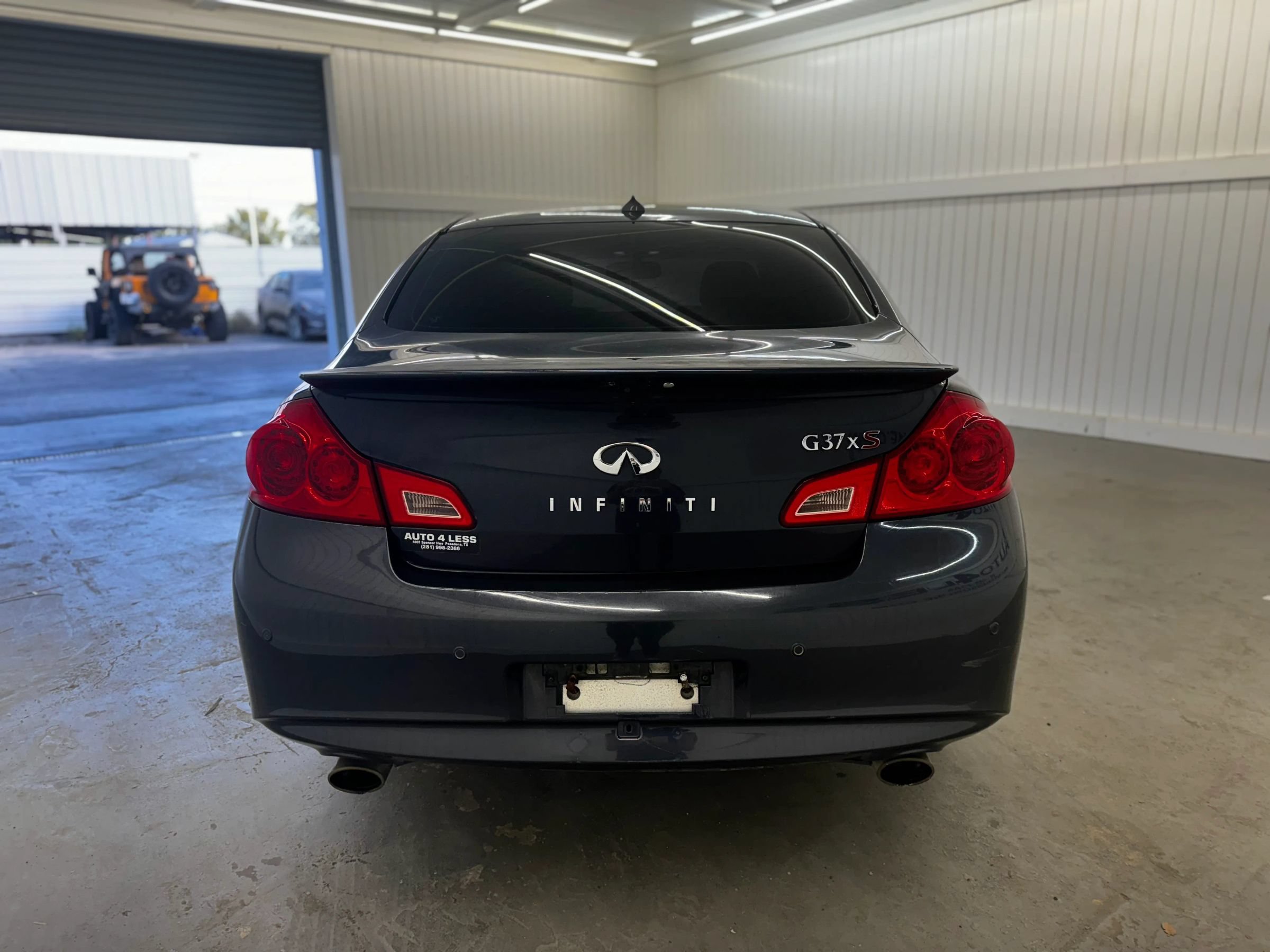 Used 2011 INFINITI G37 x Sedan w/ Premium Pkg AWD/4WD image 6