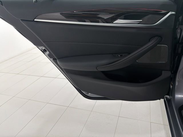 Certified 2023 BMW 530i xDrive w/ Premium Package image 15
