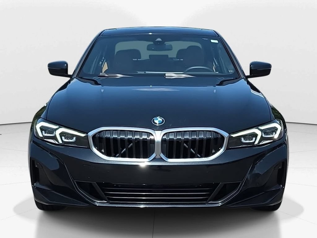 Used 2025 BMW 330i Sedan w/ Convenience Package RWD image 12