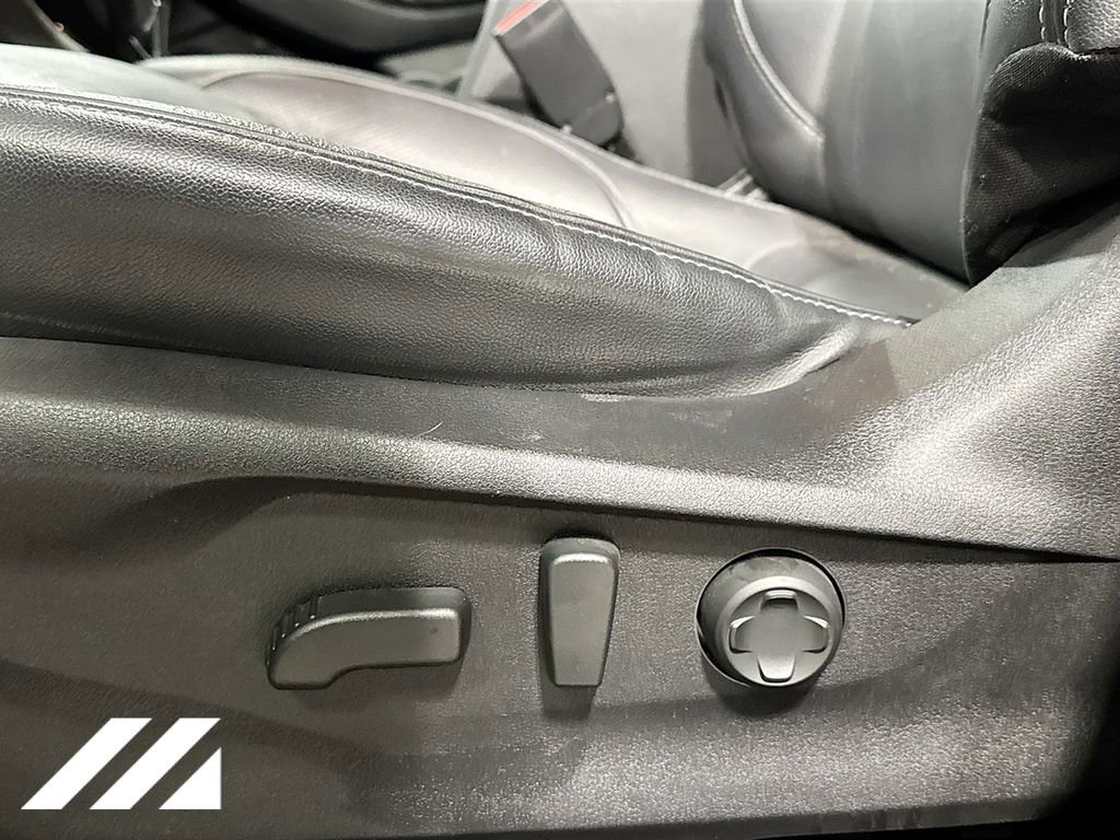 Used 2023 Subaru Ascent Limited w/ Technology Package image 22