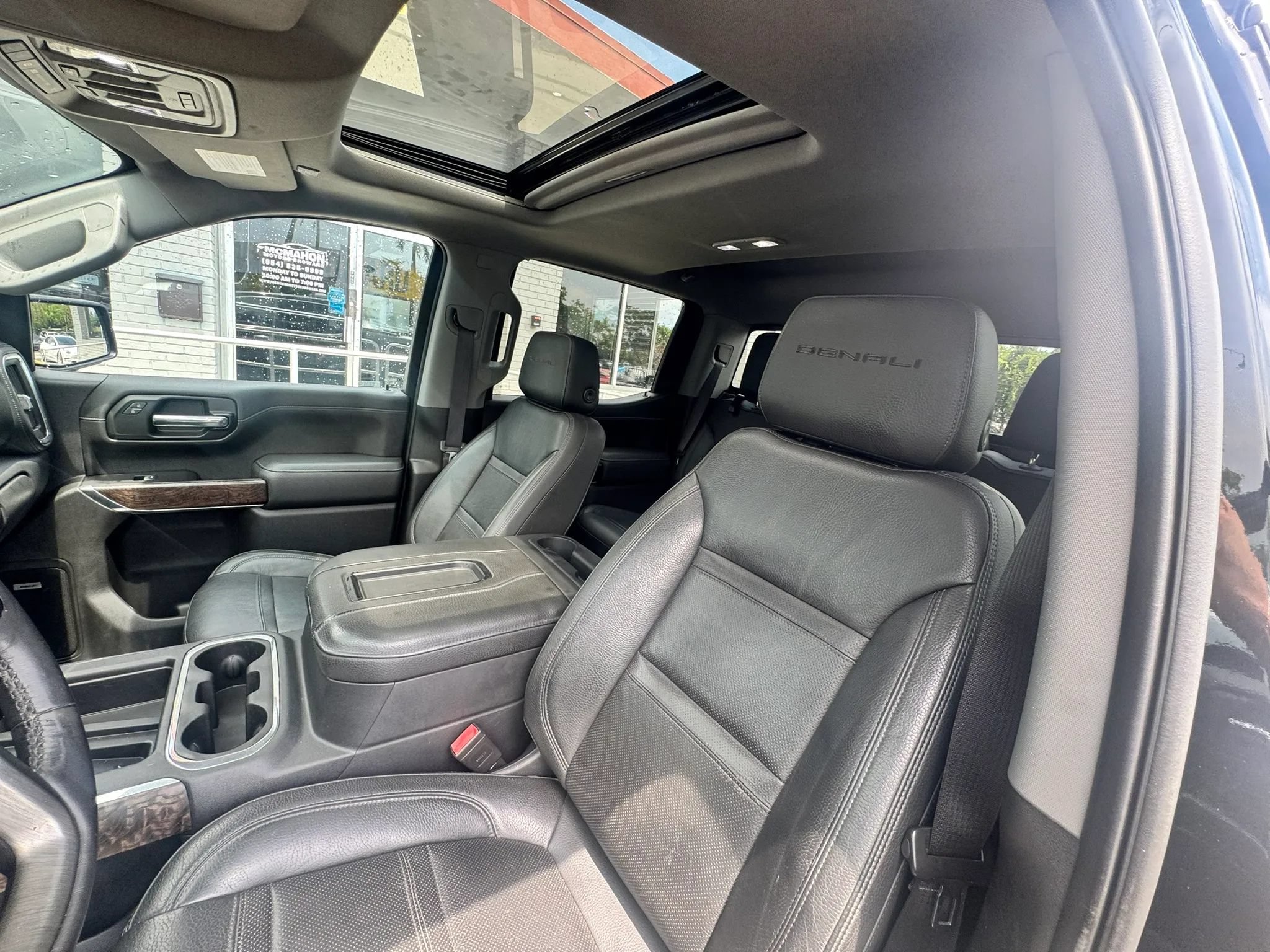 Used 2020 GMC Sierra 1500 Denali w/ Technology Package AWD/4WD image 17