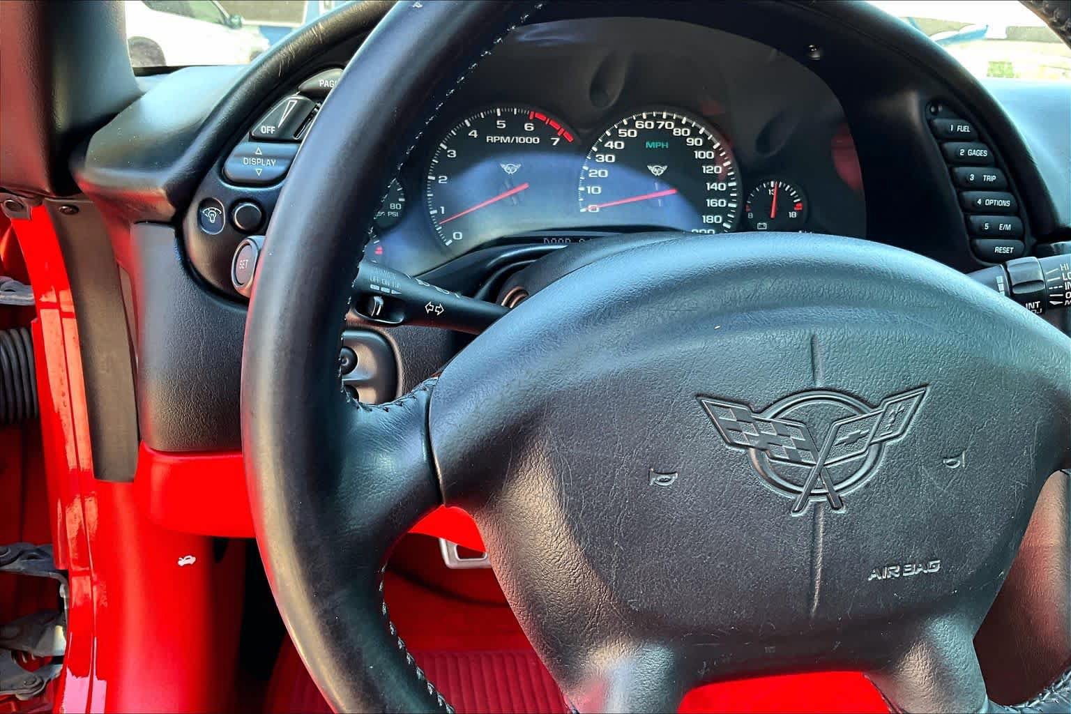 Used 2001 Chevrolet Corvette Coupe w/ Preferred Equipment Group2 RWD image 20