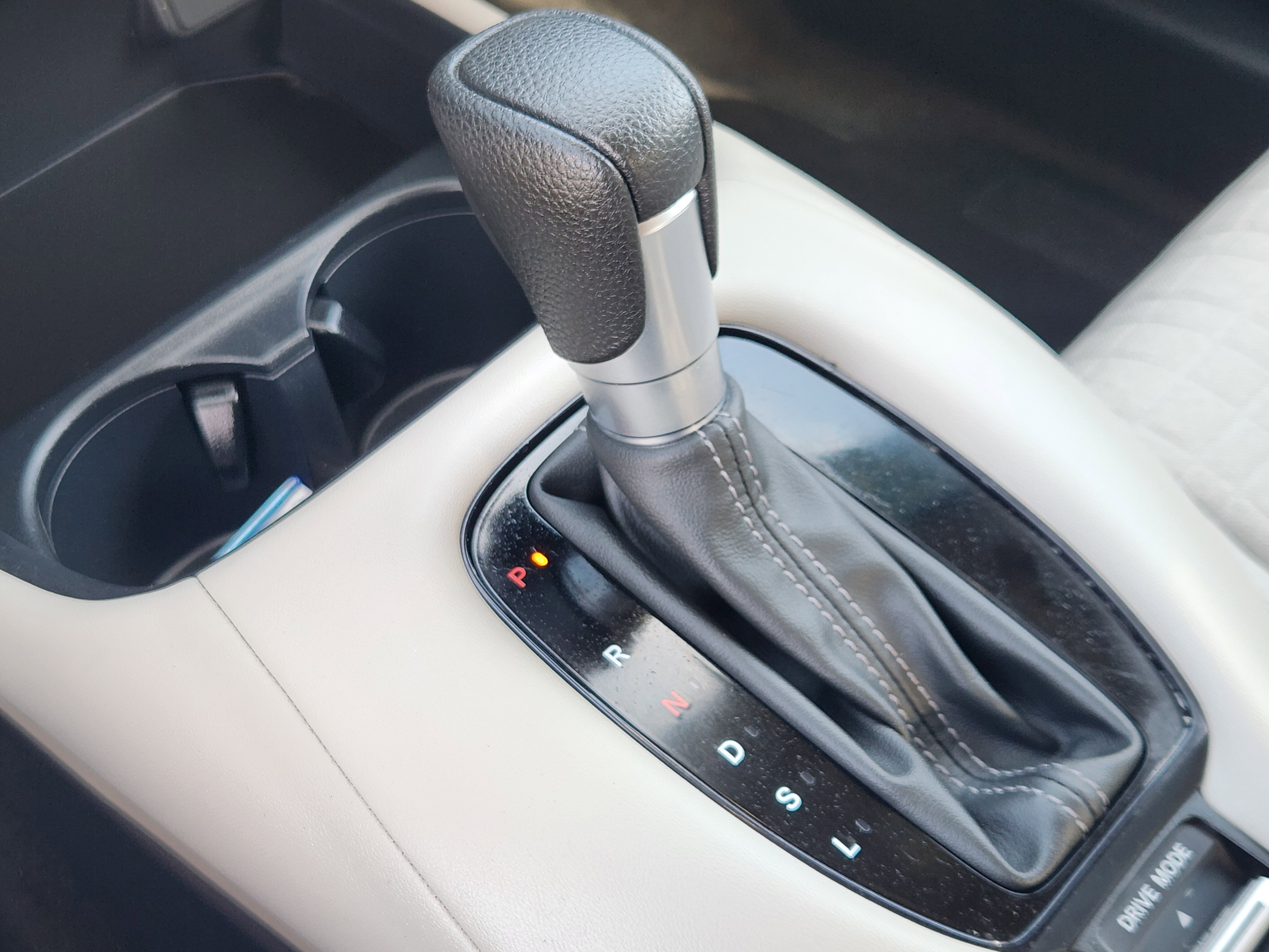 Certified 2023 Honda HR-V LX image 12