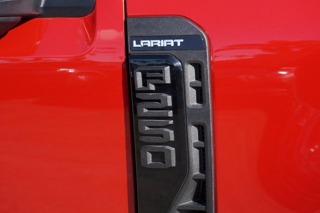 Used 2024 Ford F250 Lariat w/ Lariat Ultimate Package image 38