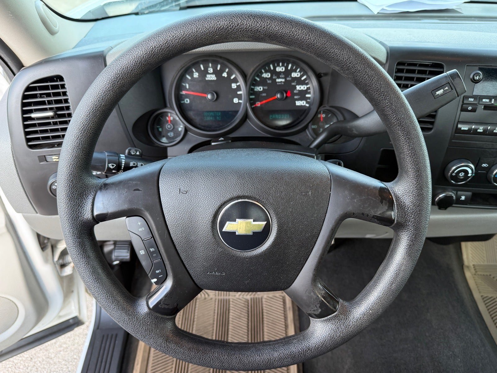 Used 2011 Chevrolet Silverado 1500 W/T w/ LS Package RWD image 20