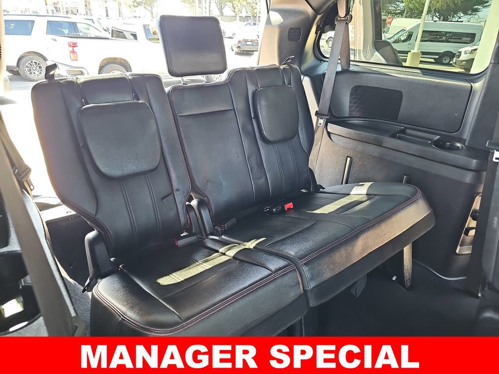 Used 2019 Dodge Grand Caravan GT FWD image 12