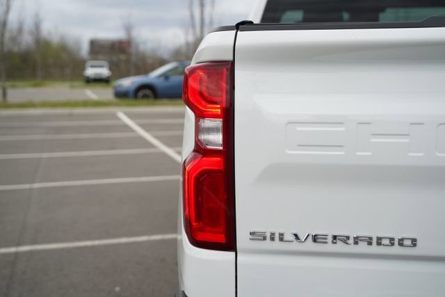 Used 2025 Chevrolet Silverado 1500 LTZ w/ LTZ Premium Package image 43