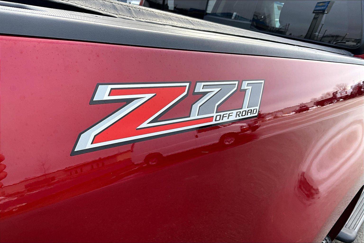 Used 2018 Chevrolet Colorado Z71 image 9