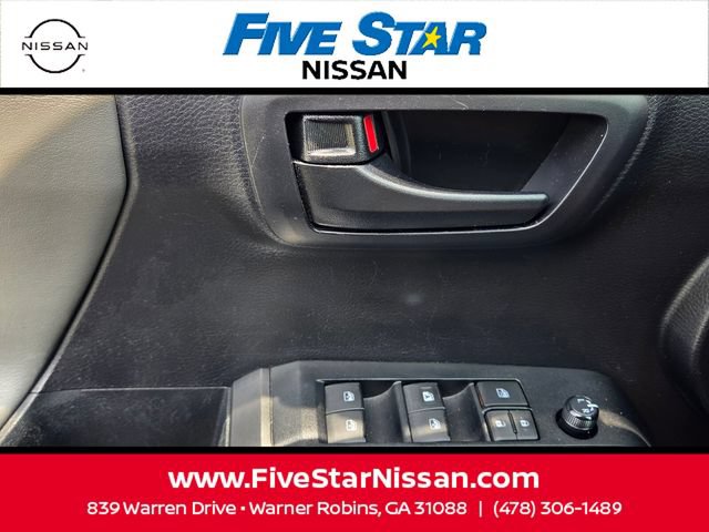 Used 2020 Toyota Tacoma SR5 RWD image 29